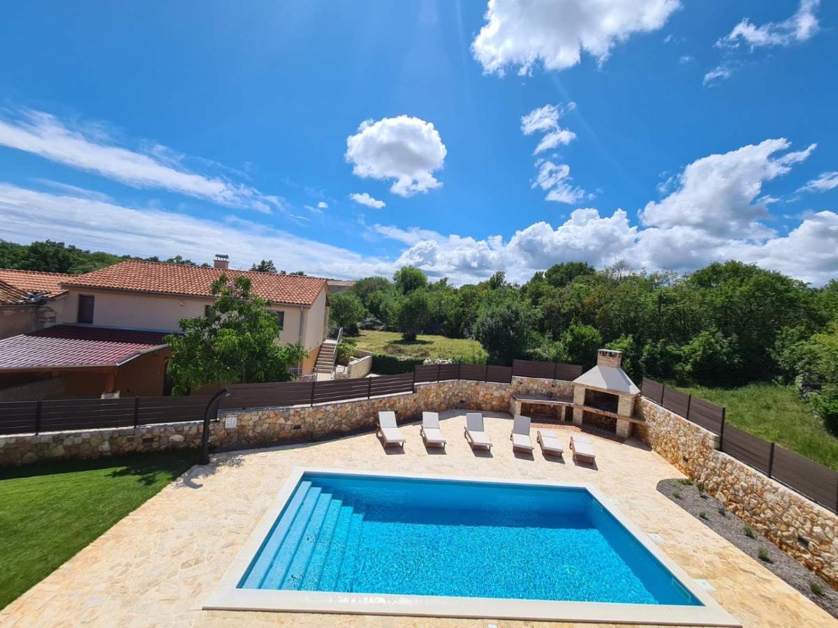 Villa Lulu Kamena Villa S Maslinikom Otok Krk Dobrinj Selo Gostinjac Krk Town Esterno foto