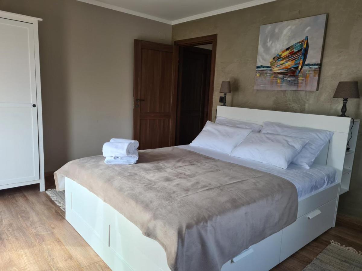 Villa Lulu Kamena Villa S Maslinikom Otok Krk Dobrinj Selo Gostinjac Krk Town Esterno foto